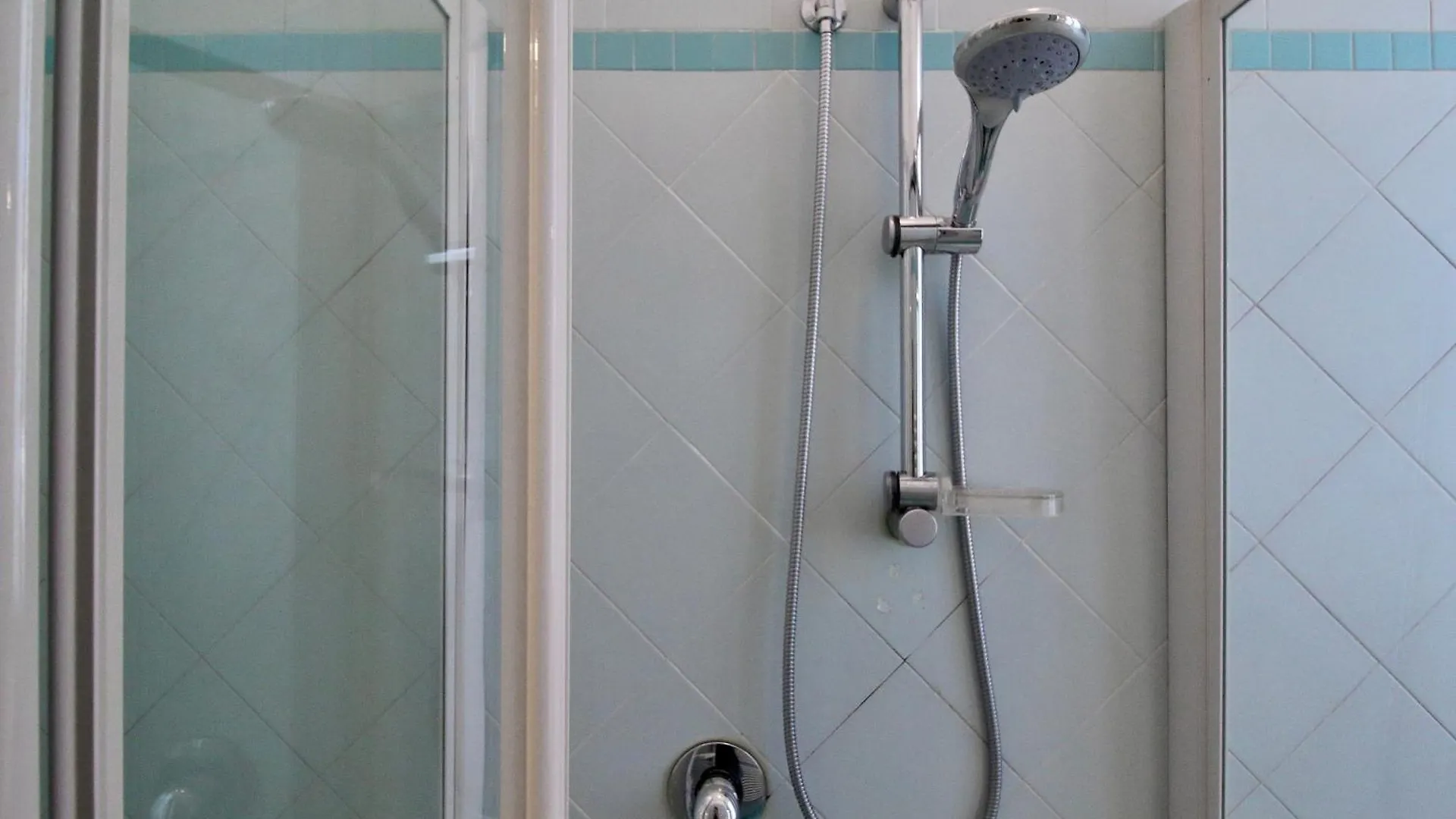 Casa Gibi - Your Home From Home Milan Apartment
